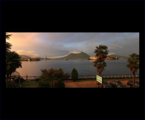 Hotel Villa Ruscello Baveno Buitenkant foto