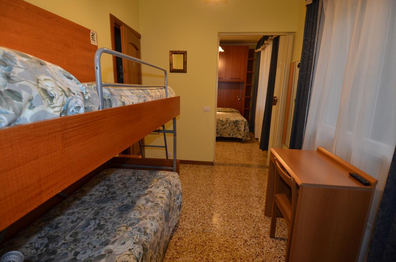 Hotel Villa Ruscello Baveno Buitenkant foto